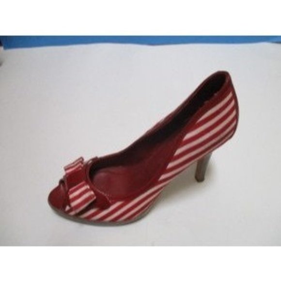*Sergio Zelcer Vintage Red and White Striped Fabric Patent Peep Toe Pumps - Picture 3 of 10